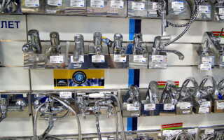 Сколько стоит установить смеситель на кухне